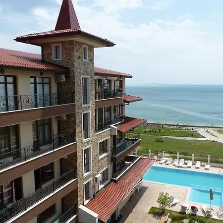 Apartcomplex Rich 3 *