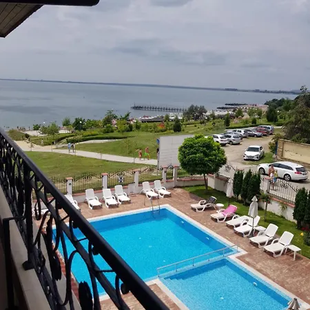 Apartcomplex Rich 3 Ravda