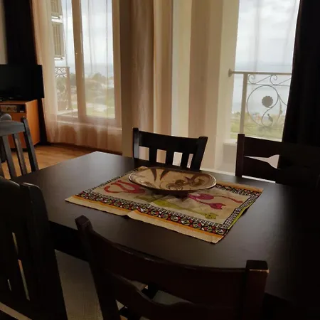 Apartcomplex Rich 3