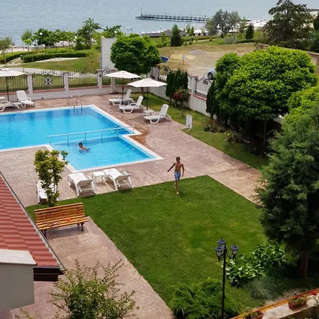 Apartcomplex Rich 3 * Ravda